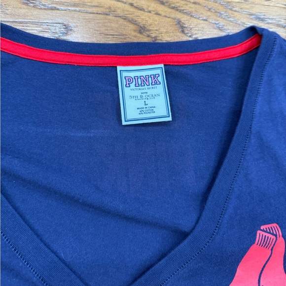 Women’s Victorias Secret Pink Boston Red Sox Shirt - Picture 2 of 3